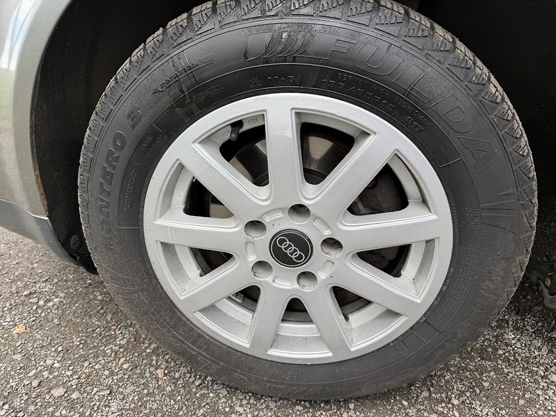 Audi A4 1.9 TDI - fotka 18 z 21
