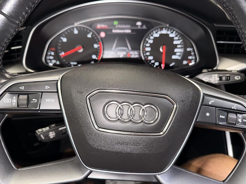 Audi A6 (2019) 40TDi,150KW,ACC - fotka 29 z 33