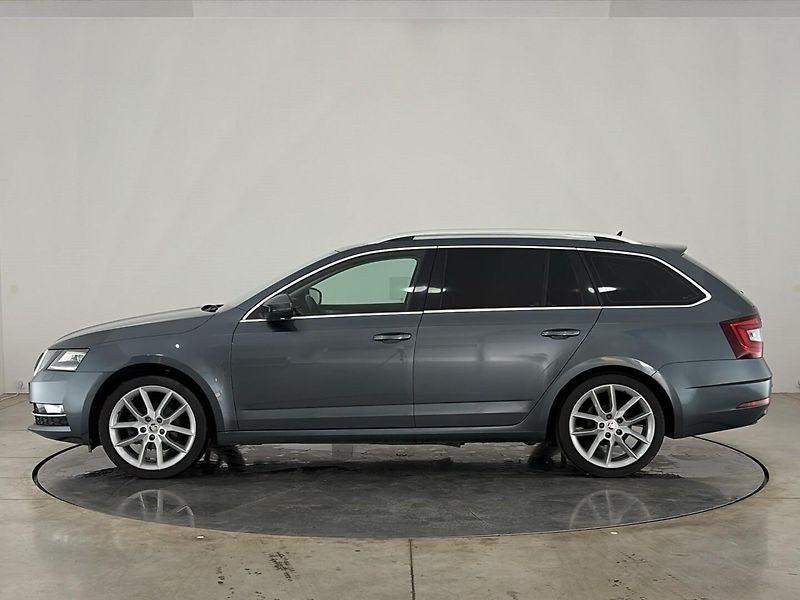 Škoda Octavia Style DSG - fotka 3 z 30