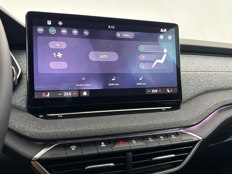 Škoda Octavia Top Selection DSG - fotka 19 z 29
