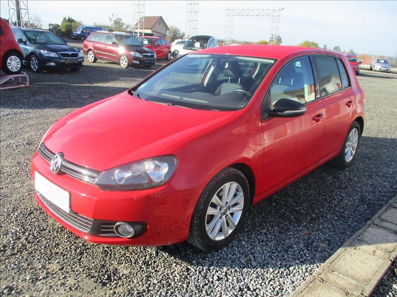 Volkswagen Golf 1,2 TSI, 77kW,servis,aut.klima - fotka 3 z 33