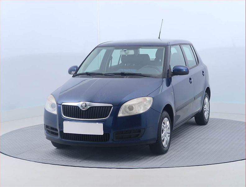 Škoda Fabia (2008) 1.4 16V, po STK, udržované - fotka 2 z 14