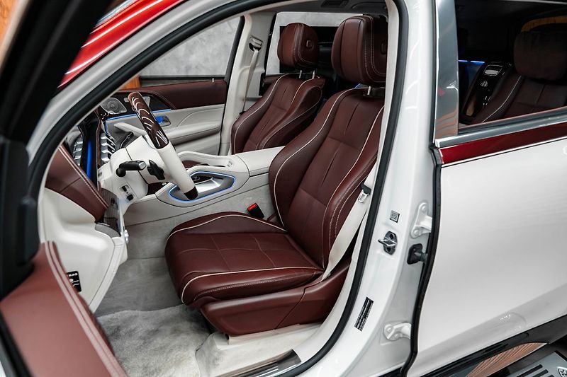 Mercedes-Benz GLS Maybach - fotka 8 z 34
