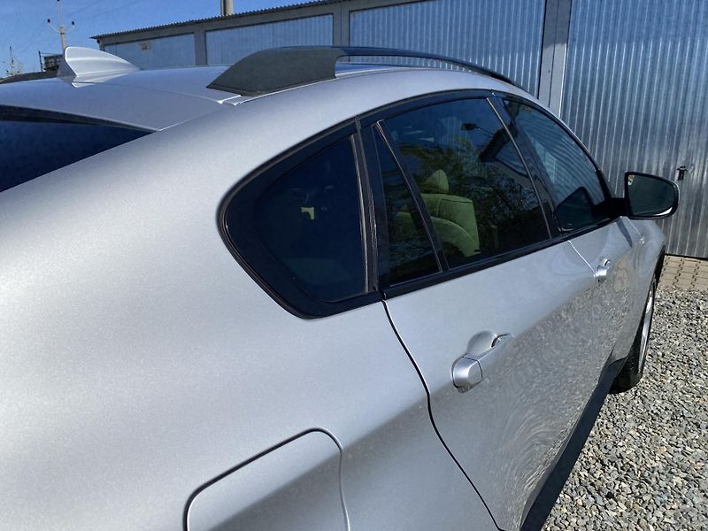 BMW X6 4.0D 4x4 310PS FULL CZ DPH 1A! - fotka 47 z 166