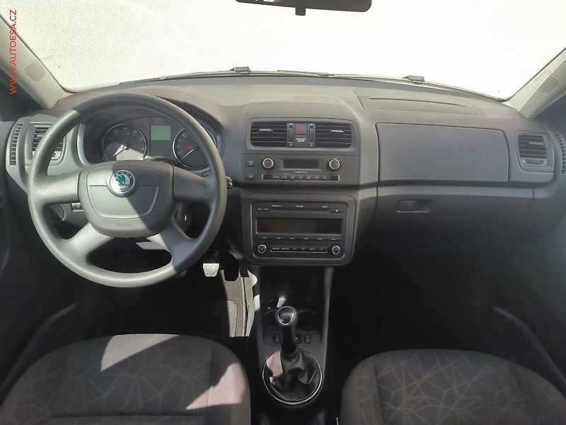 Škoda Fabia (2012) 1.2 TSi, Family, +kola - fotka 8 z 16