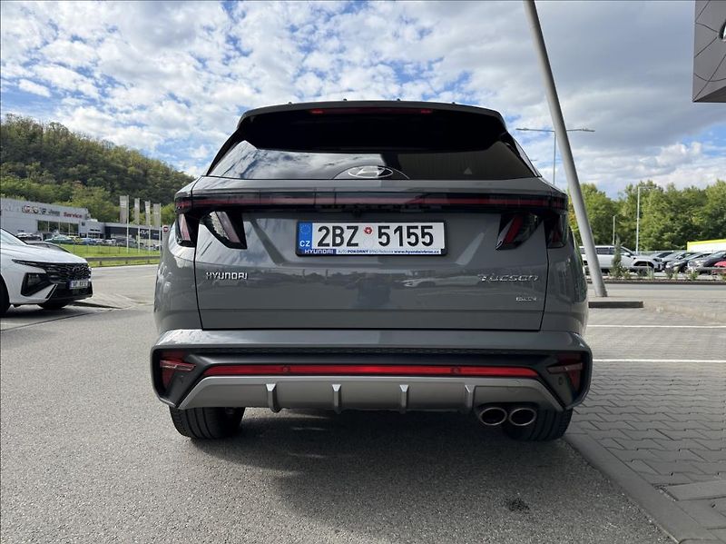 Hyundai Tucson 1,6 T-GDI 4x4  N Line - fotka 6 z 24