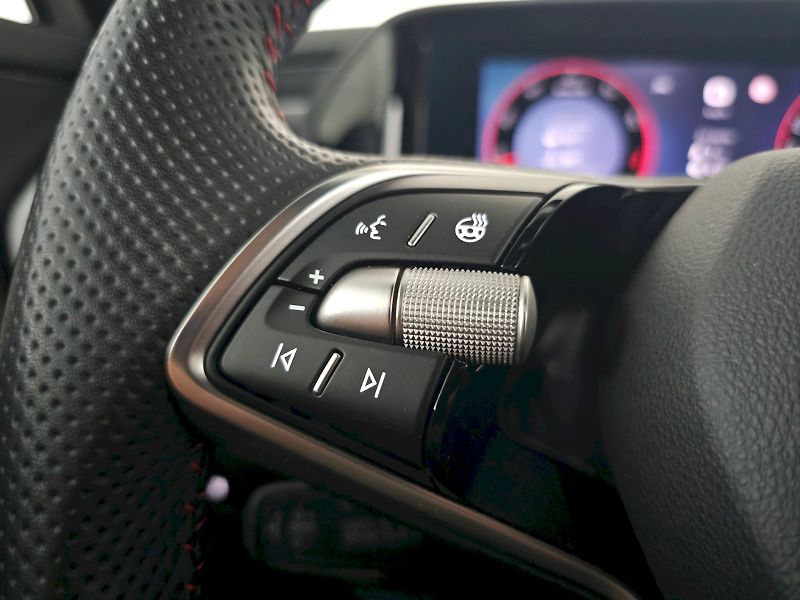 Škoda Kodiaq (2025) 2.0TSi 195kW 4x4 RS WEBASTO TA - fotka 9 z 35