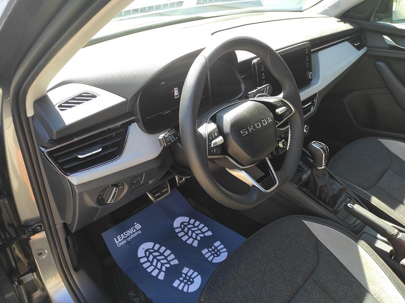 Škoda Kamiq 1,5TSi 110kW, DSG, Dynamic, TZ - fotka 18 z 59