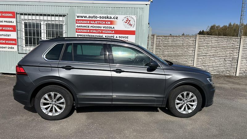 Volkswagen Tiguan (2018) 1,4TSI 110KW TOP  - fotka 18 z 20