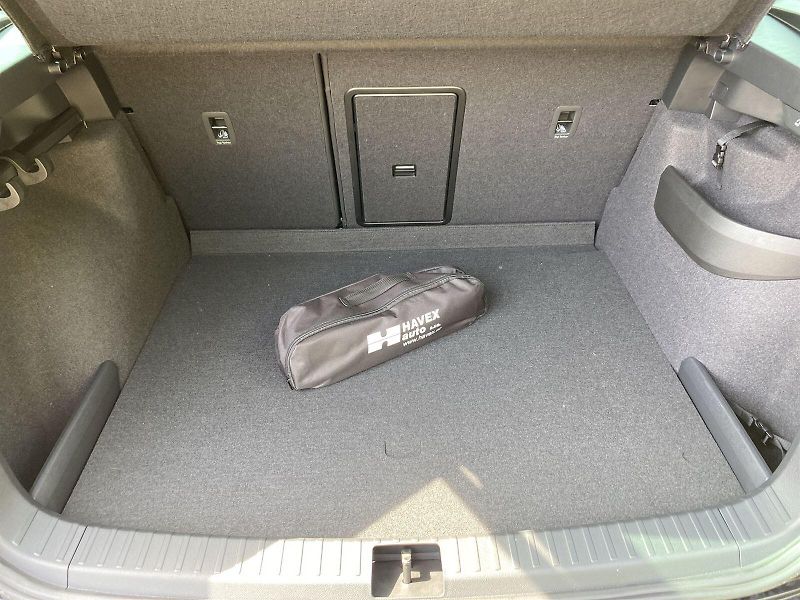 Škoda Karoq (2025) 2,0 TDI 110 kW 4x4 DSG Sportli - fotka 20 z 25