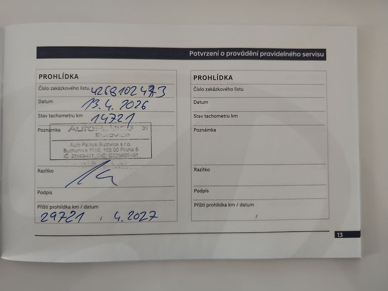 Hyundai i30 1.5 T-GDI/103kW N-Line DCT - fotka 35 z 35