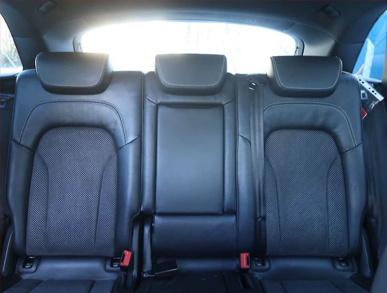 Audi Q5 (2010) S line 3.0 TDI, 4X4, Automat - fotka 10 z 19