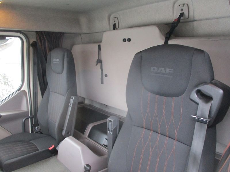 DAF LF 260 FA čelo - fotka 20 z 47