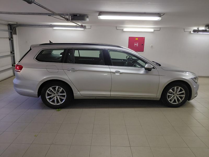 Volkswagen Passat (2017) - fotka 4 z 17