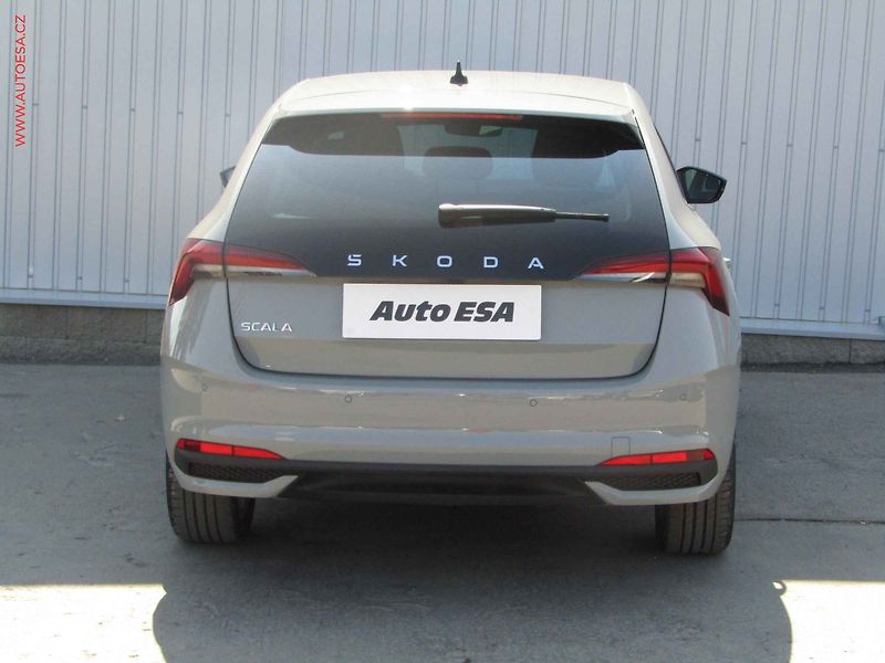 Škoda Scala (2024) 1.5 TSi, ČR, DSG, navi, LED - fotka 5 z 23