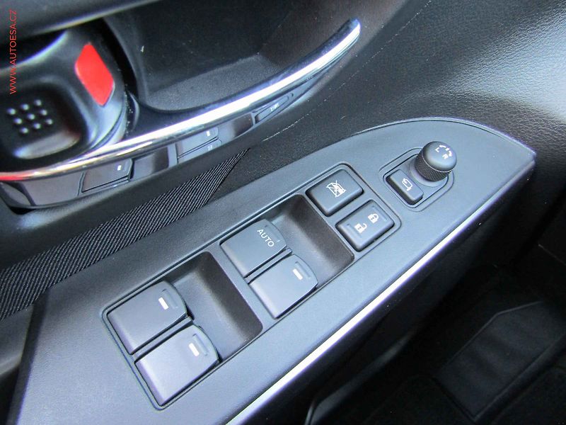 Suzuki SX4 (2023) 1.4BJet 4x4, 1.maj,ČR, LED - fotka 11 z 22