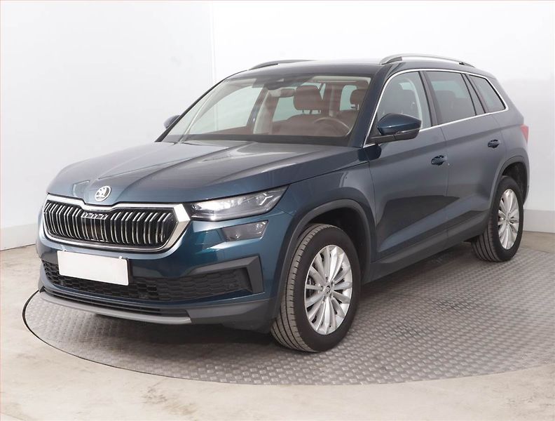 Škoda Kodiaq (2023) Style 2.0 TDI - fotka 2 z 17
