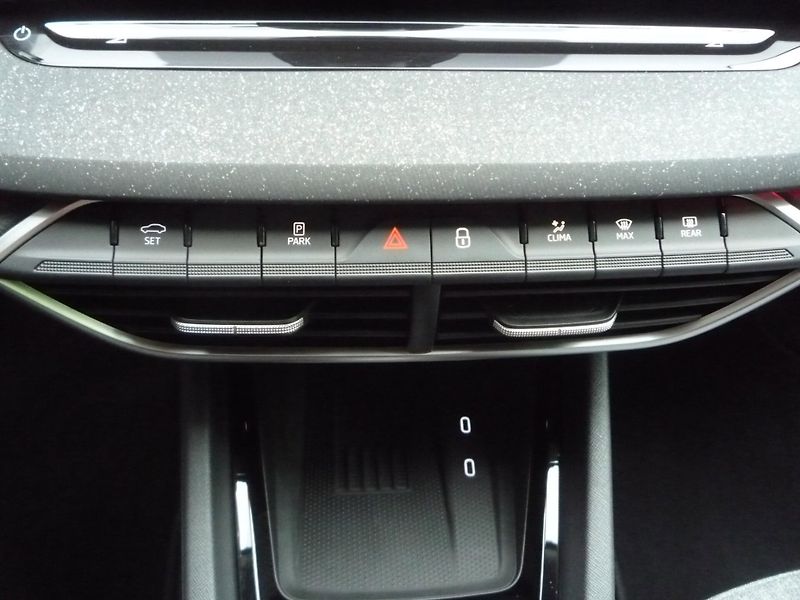 Škoda Octavia (2024) Combi 2,0TDi 110kW DSG Top Sel - fotka 16 z 19