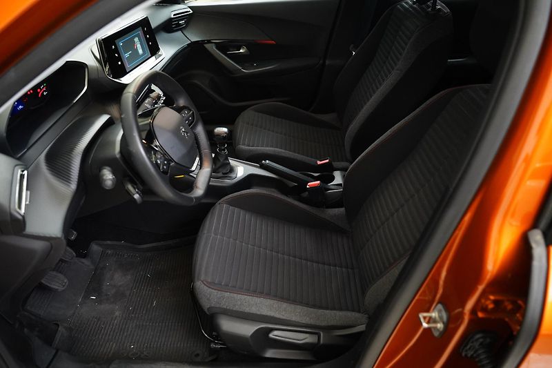 Peugeot 2008 - fotka 5 z 6