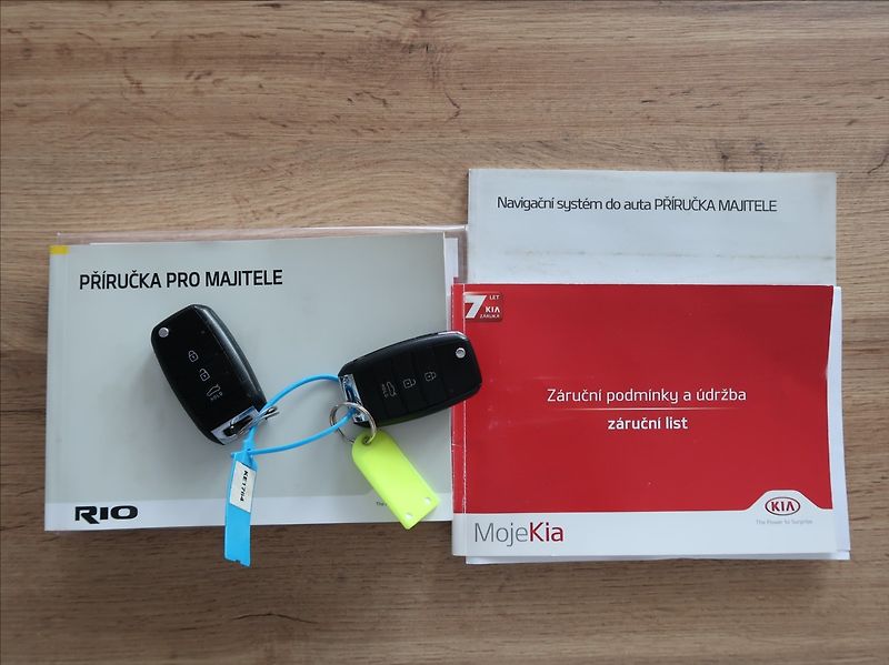 Kia Rio 1,3 CVVT,62kW,1majČR,Serv.kn. - fotka 27 z 30