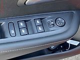Peugeot 208 (2021) 1.2PT, Allure, AT, kamera - náhled 11