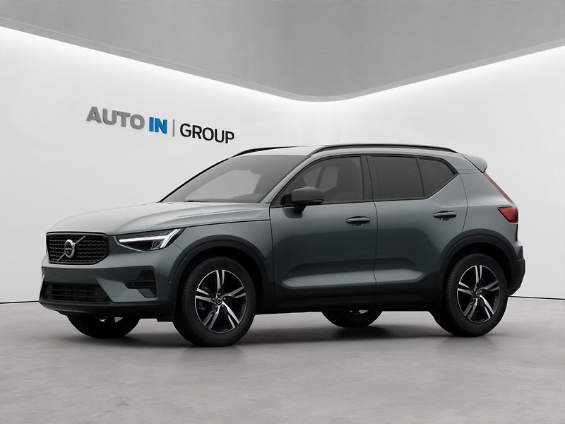Volvo XC40 (2026) DARK B3 PLUS FWD,360°KAMERA - fotografie inzerátu