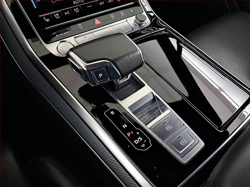 Audi Q7 (2020) 50 TDI - fotka 13 z 23