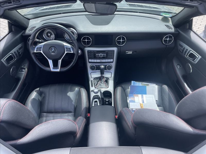 Mercedes-Benz SLK 3,5 225kw AMG Odpočet DPH - fotka 16 z 31