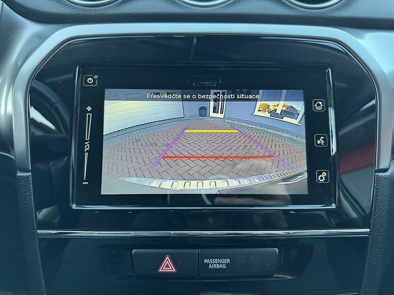 Suzuki Vitara (2021) 1.4i BoosterJet Allgrip LED - fotka 14 z 48