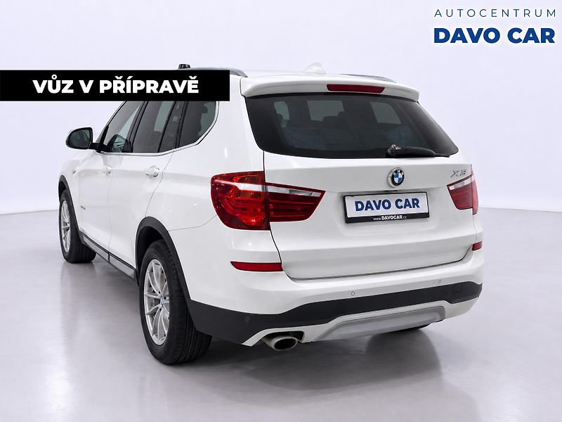 BMW X3 2,0 20d xDrive 140kW Aut. CZ - fotka 2 z 12