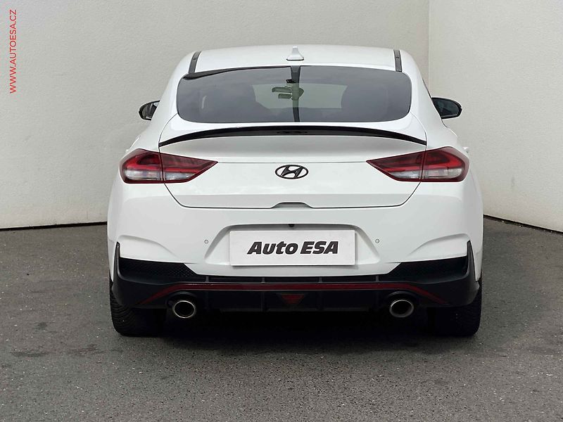 Hyundai i30 (2019) 2.0 T-GDi, ČR, N, LED, navi - fotka 5 z 18