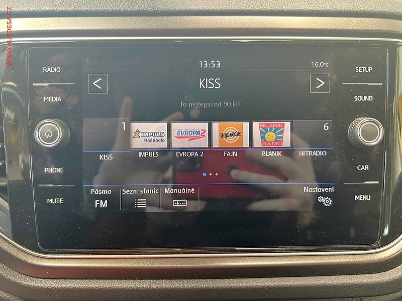 Volkswagen T-Roc (2018) 1.5TSi, autoAC - fotka 13 z 15