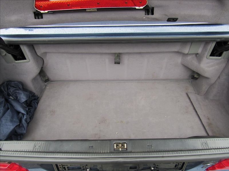 Mercedes-Benz SL 3,2 Hardtop-Cabrio - fotka 36 z 54