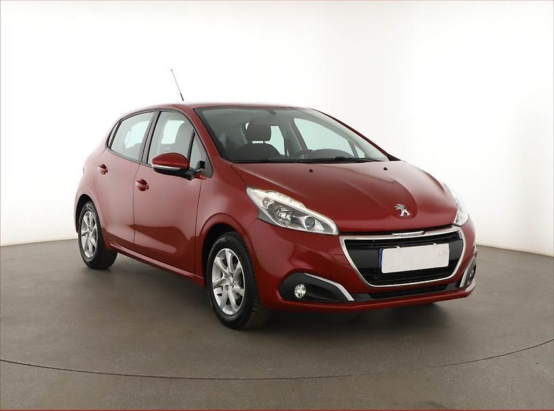 Peugeot 208 (2018) Active 1.2 PureTech, ČR,1.maj - fotografie inzerátu