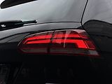 Volkswagen Golf (2017) 2.0TDi MAN Highline+, DPH, RZV - náhled 44