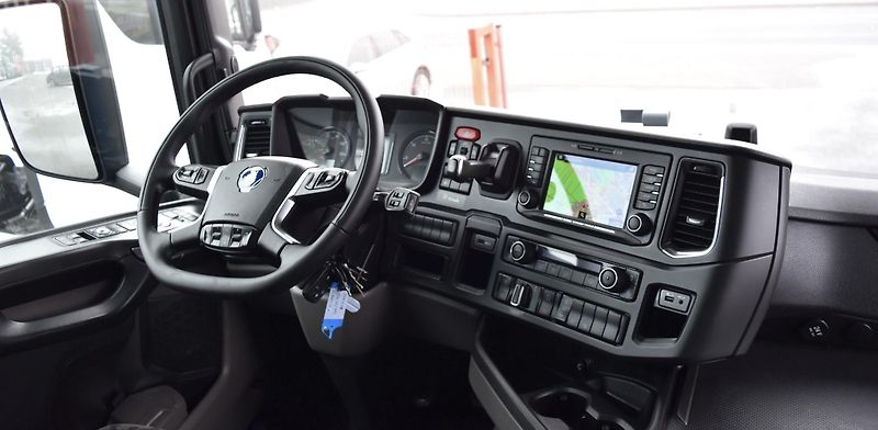 Scania R 450 6x2 plachta RETARDER - fotka 8 z 10