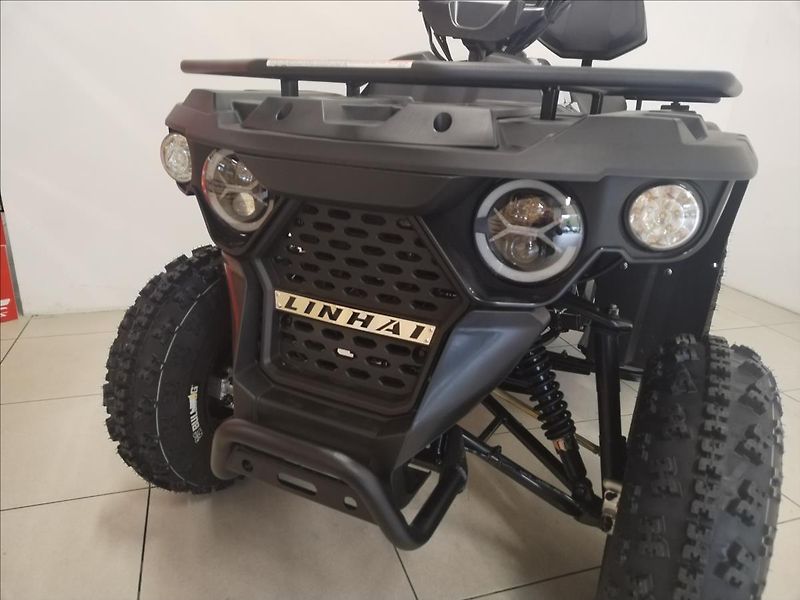 Linhai M210 2X4 EFI T3b, Black   0,2 - fotka 9 z 16