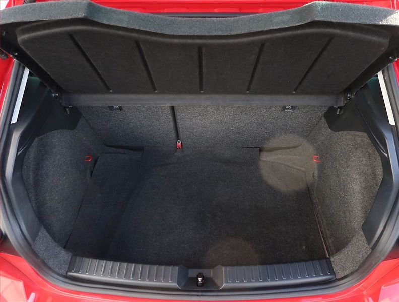Seat Ibiza (2021) 1.0 TSI, Navi, Tempomat - fotka 14 z 21
