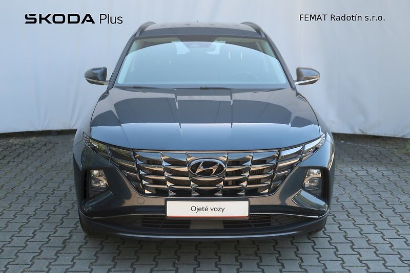 Hyundai Tucson (2022) 1,6 CRDi 100 kW 4x4 AUTOMAT - fotka 4 z 27