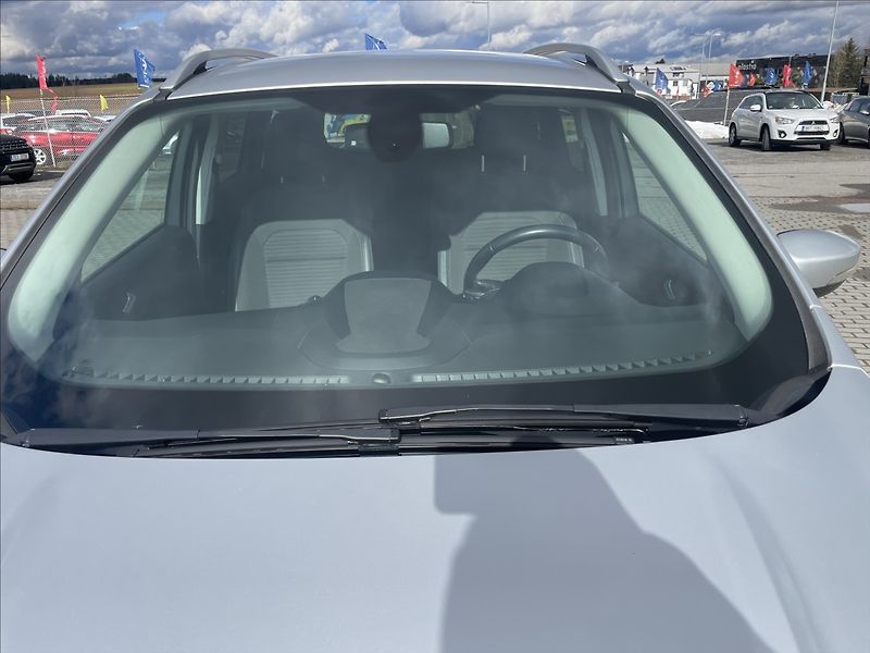 Ford Kuga 1,5 EcoBoost 110kw Tažné CZaut - fotka 28 z 30