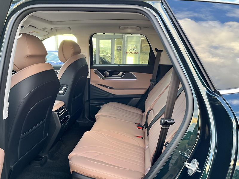 Chery TIGGO 9 PHEV (2026) UNIQUE 315Kw 4x4 - fotka 17 z 48