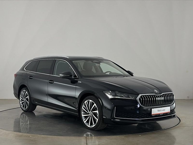 Škoda Superb Laurin & Klement 4x4 DSG - fotka 14 z 31