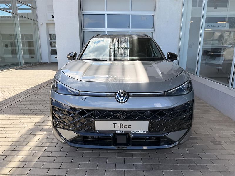 Volkswagen T-Roc (2026) 1,5 eTSI 110 kW 7DSG  R-Line - fotka 2 z 14