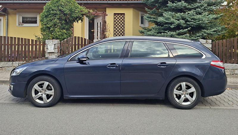 Peugeot 508 (2011) - fotka 3 z 5