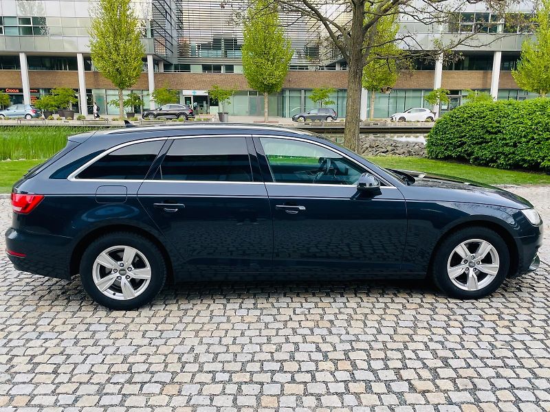 Audi A4 Avant 2.0TD AUT VÝHŘEV SENZORY - fotka 9 z 48