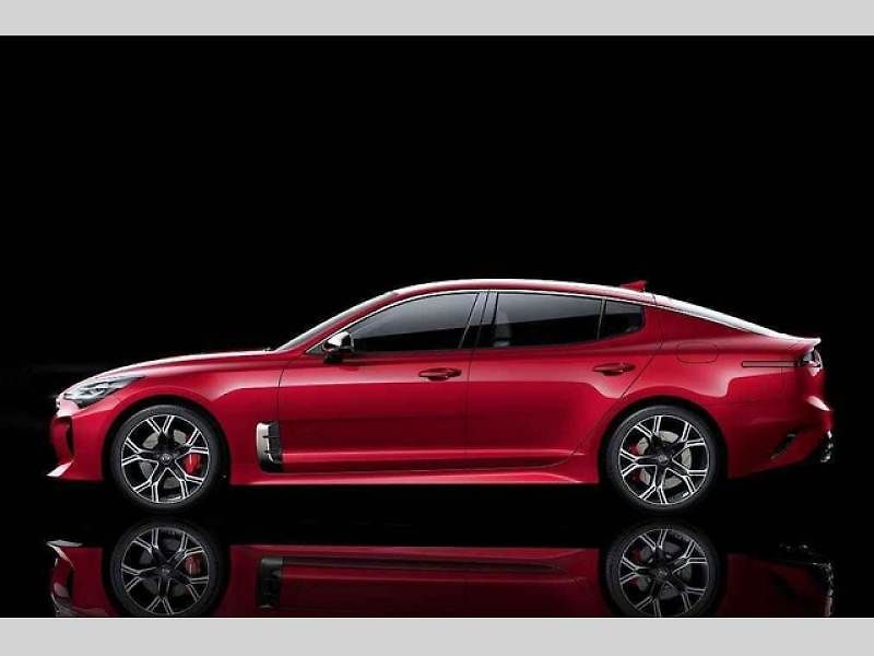 Kia Stinger.