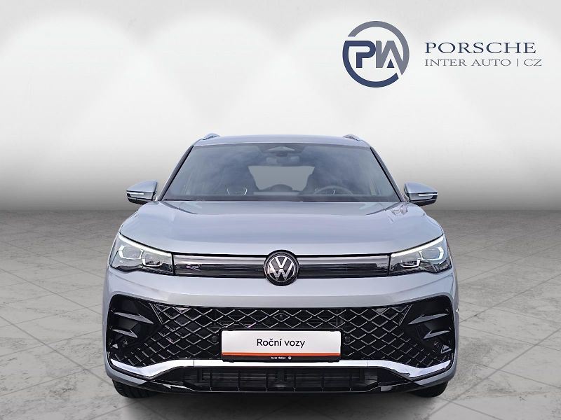 Volkswagen Tiguan R-Line 1,5 eTSI 110 kW mHEV - fotka 4 z 23