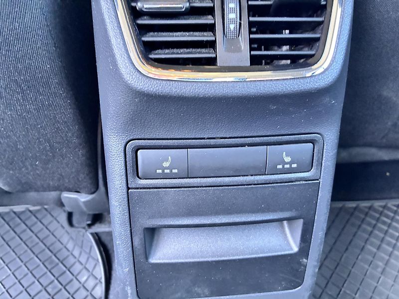 Škoda Octavia 1.6TDi 81kW 4x4 DIGI KLIMA ČR  - fotka 17 z 27