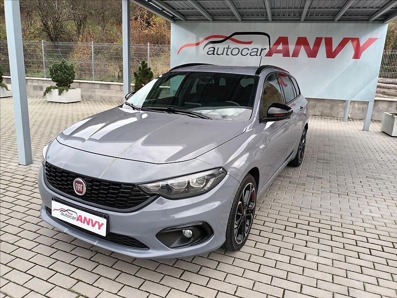 Fiat Tipo 1,6 MJT,KLIMA,NAVI,VÝHŘEV - fotka 1 z 45
