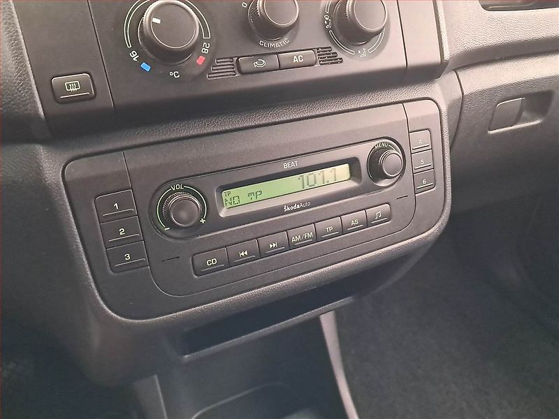 Škoda Fabia (2008) 1.2, po STK, Tažné - fotka 13 z 14